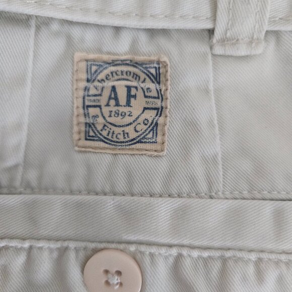 Abercrombie & Fitch Light Beige High Waist D-Ring Belted Cotton Shorts Size 8 - Picture 6 of 8